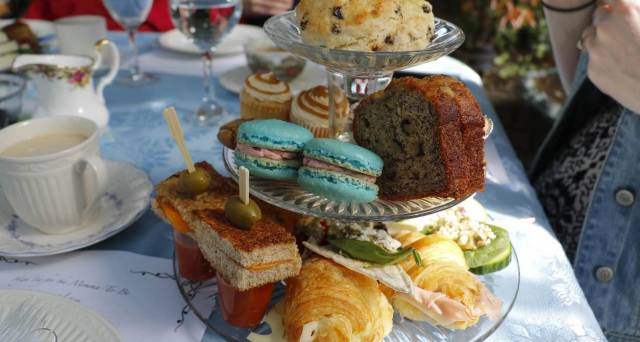 Edinburgh Afternoon Teas Every Mother Deserves this Mother’s Day